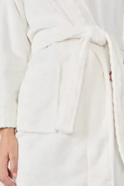 Bata efecto terciopelo