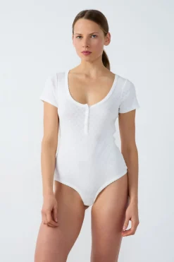 Body de algodón de manga corta