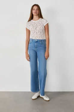 Body de encaje transparente