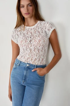 Body de encaje transparente