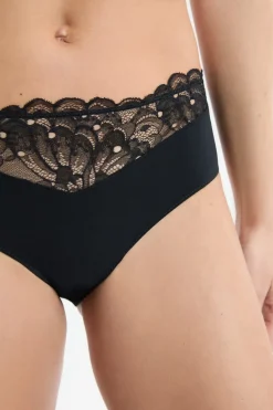 Braga culotte con detalles de encaje
