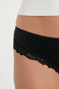 Braga culotte de microfibra con detalles de encaje