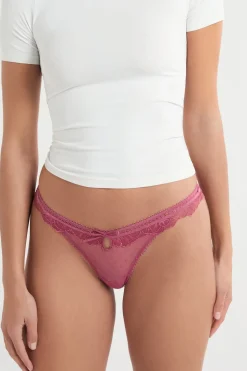 Braga de tul y encaje