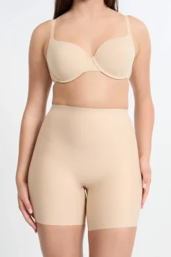Braga especial con escote pronunciado y gran sujeción