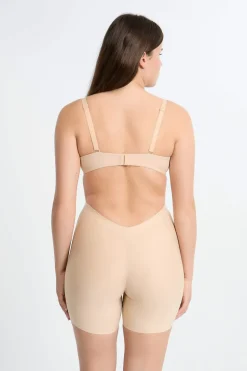 Braga especial con escote pronunciado y gran sujeción