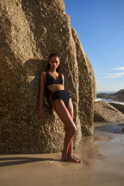 Braguita de bikini de talle alto