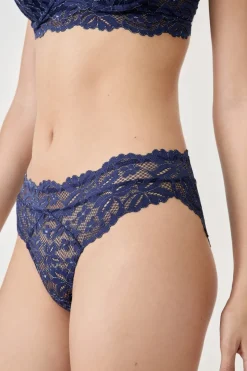 Braguitas de encaje