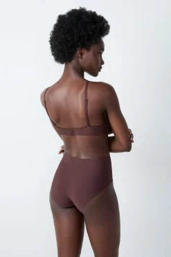 Braguitas de microfibra