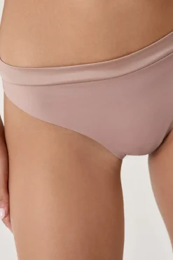 Braguitas de microfibra satinada