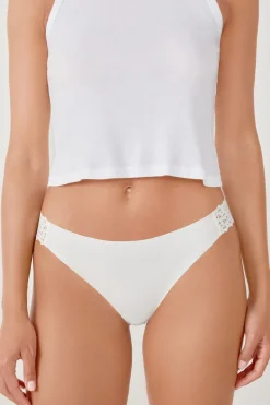 Braguitas de microfibra y encaje