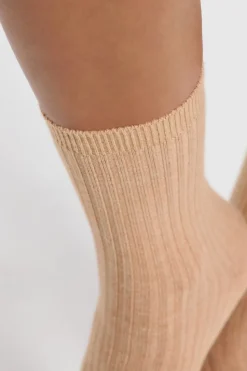 Calcetines con efecto acanalado