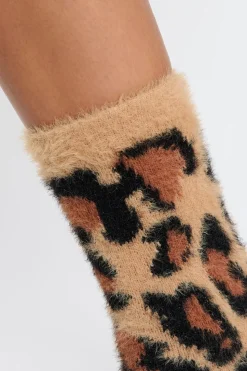 Calcetines de punto grueso con estampado de leopardo