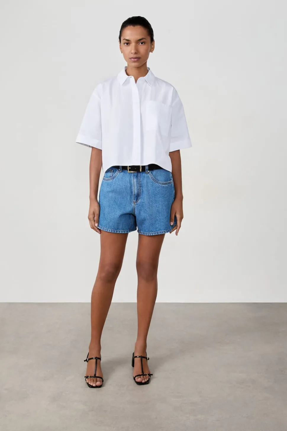 Camisa corta de manga corta