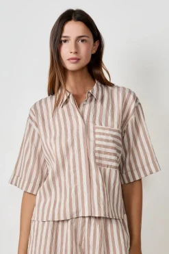 Camisa de manga corta a rayas