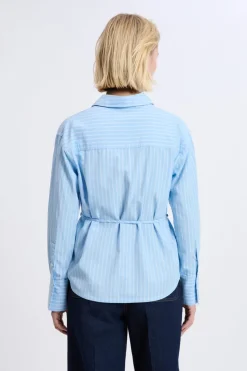 Camisa de manga larga de algodón con cinturón