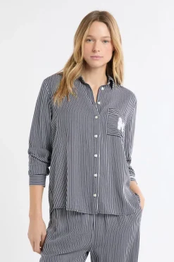 Camisa de pijama a rayas con estampado de perros