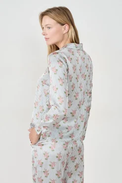 Camisa de pijama satinada con estampado floral