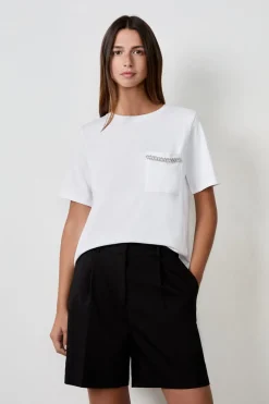 Camiseta con bolsillo delantero