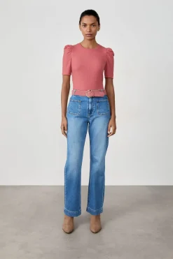 Camiseta de manga corta con hombros abullonados