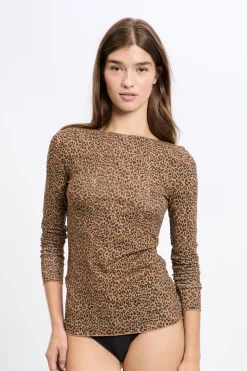 Camiseta de manga larga con cuello barco en tejido térmico