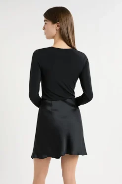 Camiseta de manga larga con anilla