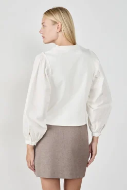 Camiseta de manga larga y cuello redondo