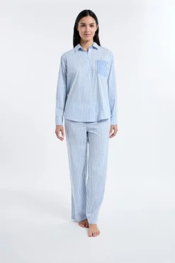 Camiseta de pijama a rayas