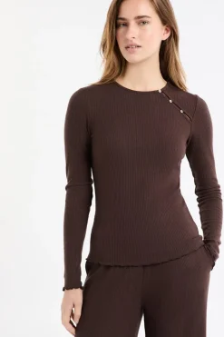 Camiseta de pijama acanalada con botones