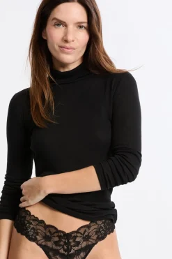 Camiseta térmica de cuello alto con lana