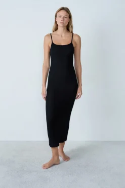 Camisón largo de algodón acanalado con tirantes finos