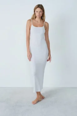 Camisón largo de algodón acanalado con tirantes finos