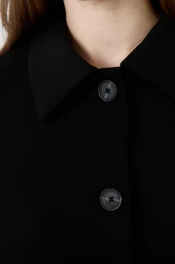 Chaqueta blazer corta