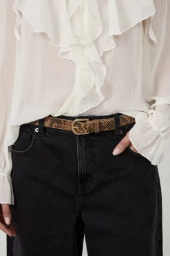 Cinturón de cuero estampado