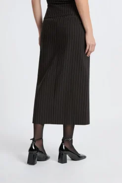 Falda larga a rayas