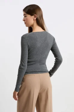 Jersey de cuello en V con lana