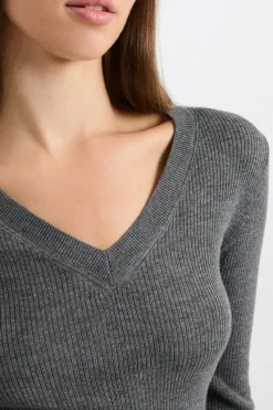 Jersey de cuello en V con lana