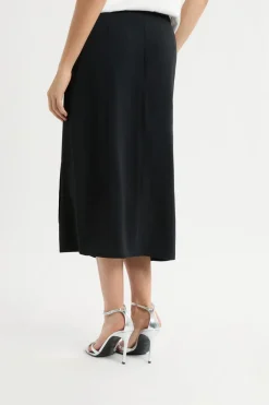 Jupe longue à détails plissés