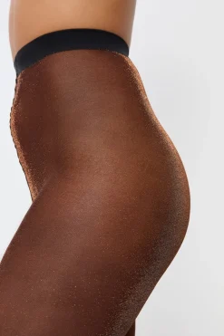 Medias semitransparentes brillantes