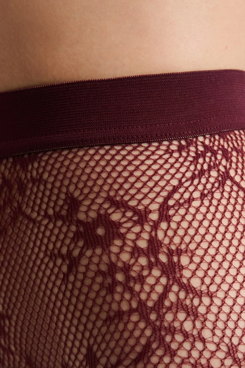 Medias transparentes con motivos - rejilla