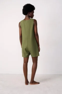 Mono corto de playa de lino