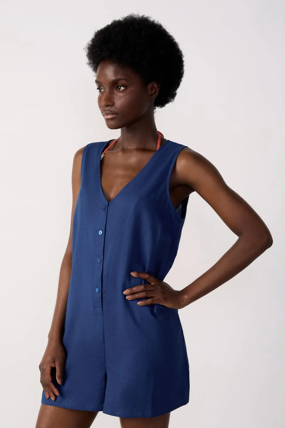 Mono corto de playa de lino