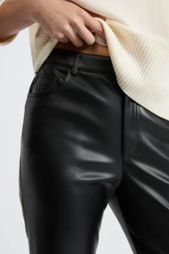 Pantalón anchos con efecto piel