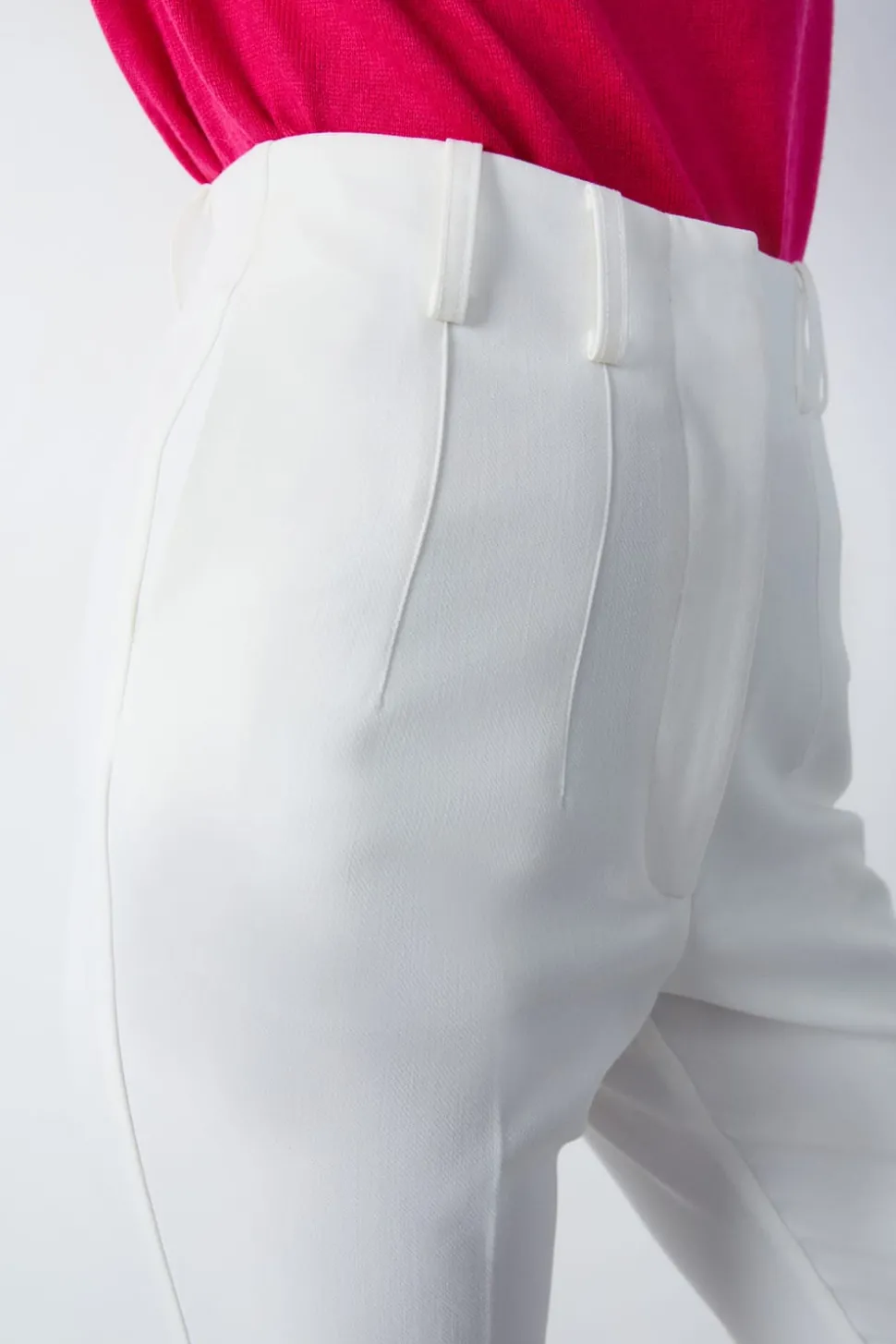 Pantalón corte zanahoria