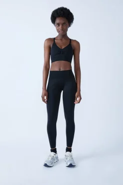 Pantalón corto de deporte