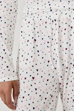 Pantalón de pijama con estampado de corazones