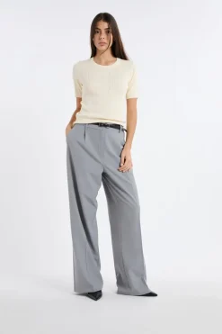 Pantalón de traje ancho