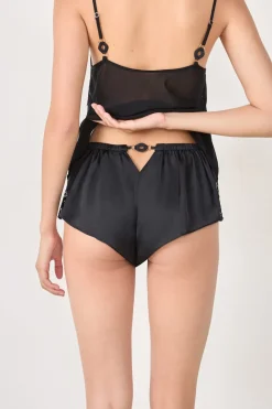 Pantalones cortos de pijama satinados con detalles de encaje
