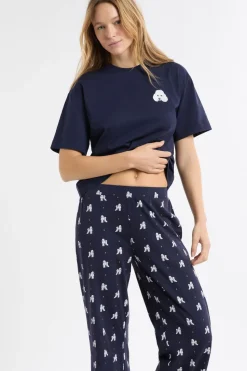 Pijama de dos piezas con estampado de perros