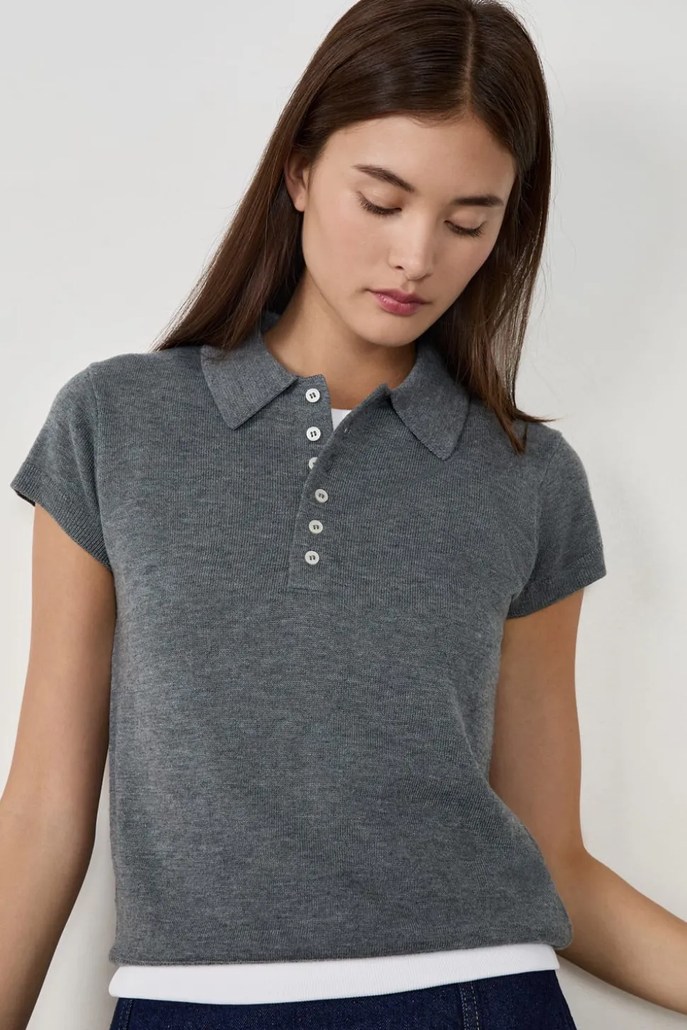 Polo de manga corta con botones