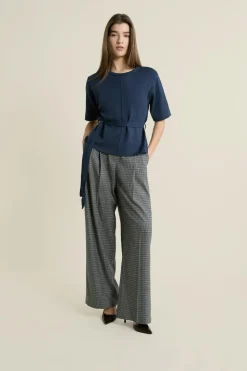 Pull manches courtes ceinturée